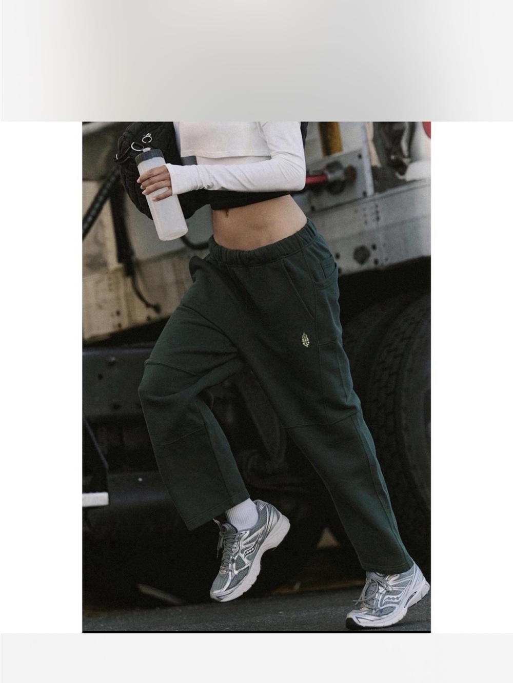 Free People Movement Top Score Barrel Pants Womens Evergreen Size Medium NWT